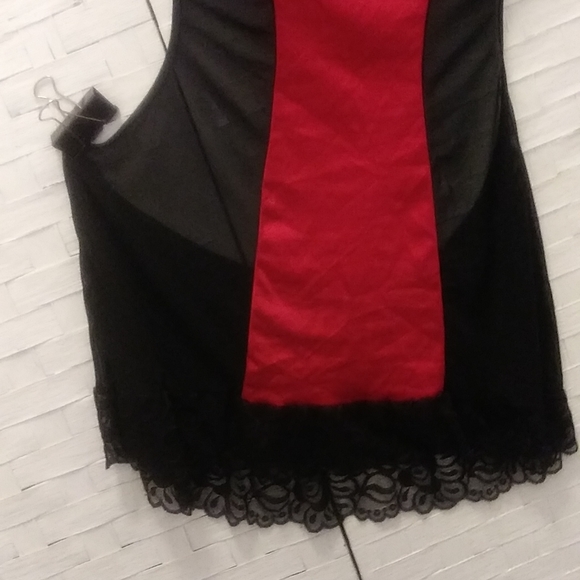 Plus Size Short Gown - Picture 3 of 9